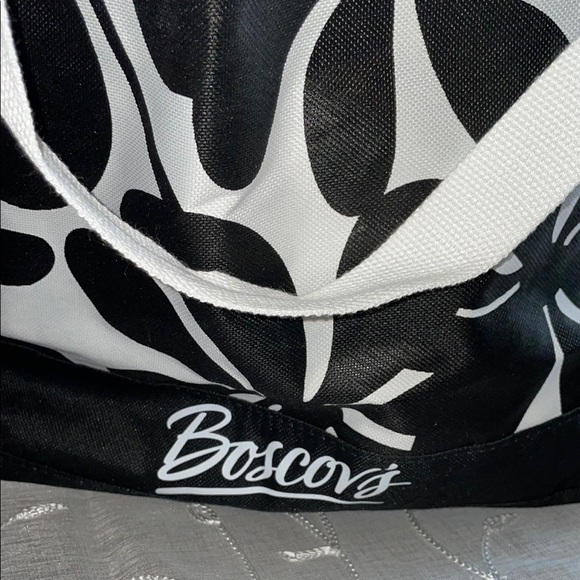 Black and White Floral Tote Bag - Picture 2 of 3